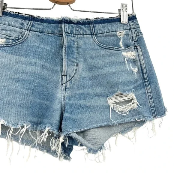 3x1 Stripped Shelter Shorts Medium Wash Distressed Cotton Denim Blue Size 25